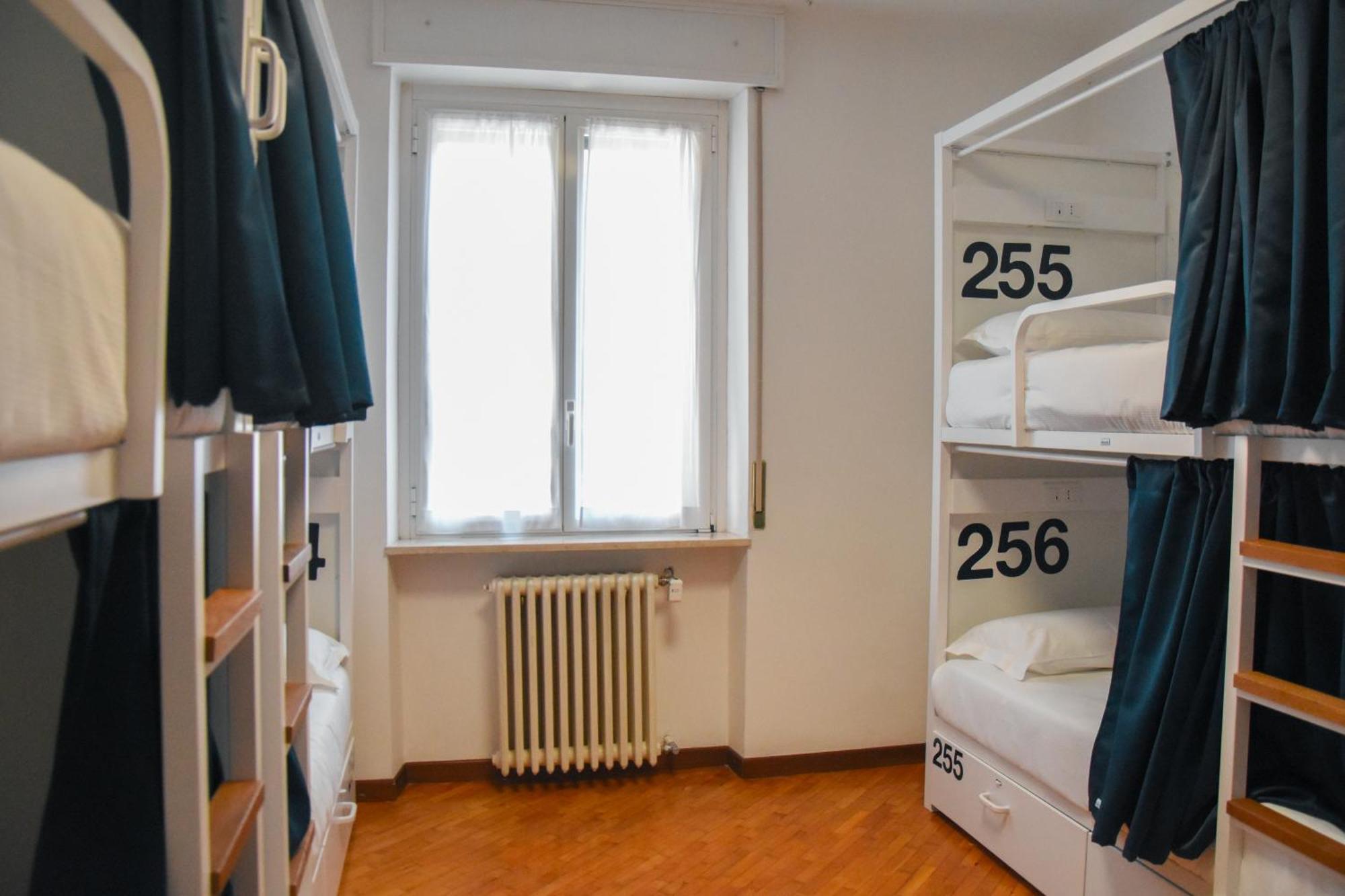 Hostal Bovisa Urban Garden Milán